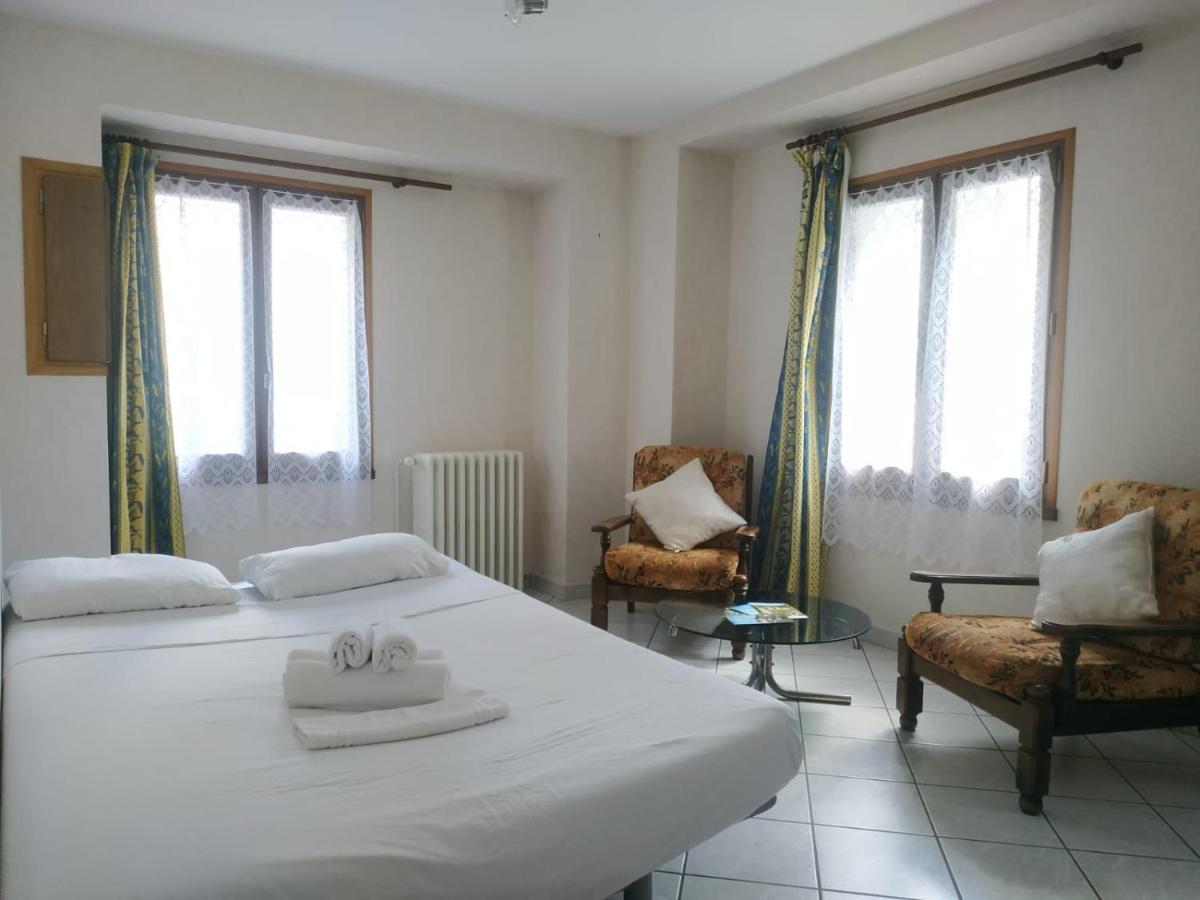 Classic House Apartment Argentat Ngoại thất bức ảnh